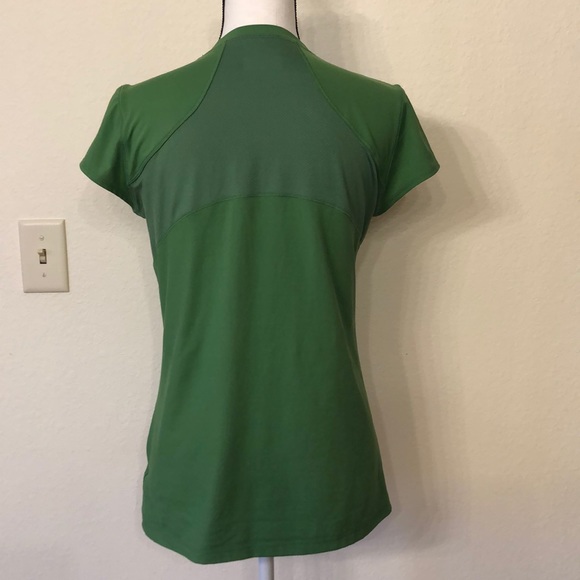 Columbia Sportswear Omni-wick Top. - Picture 2 of 4